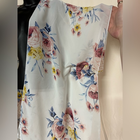 Emory Park cardigan. Size large. Floral pattern. - Picture 8 of 9